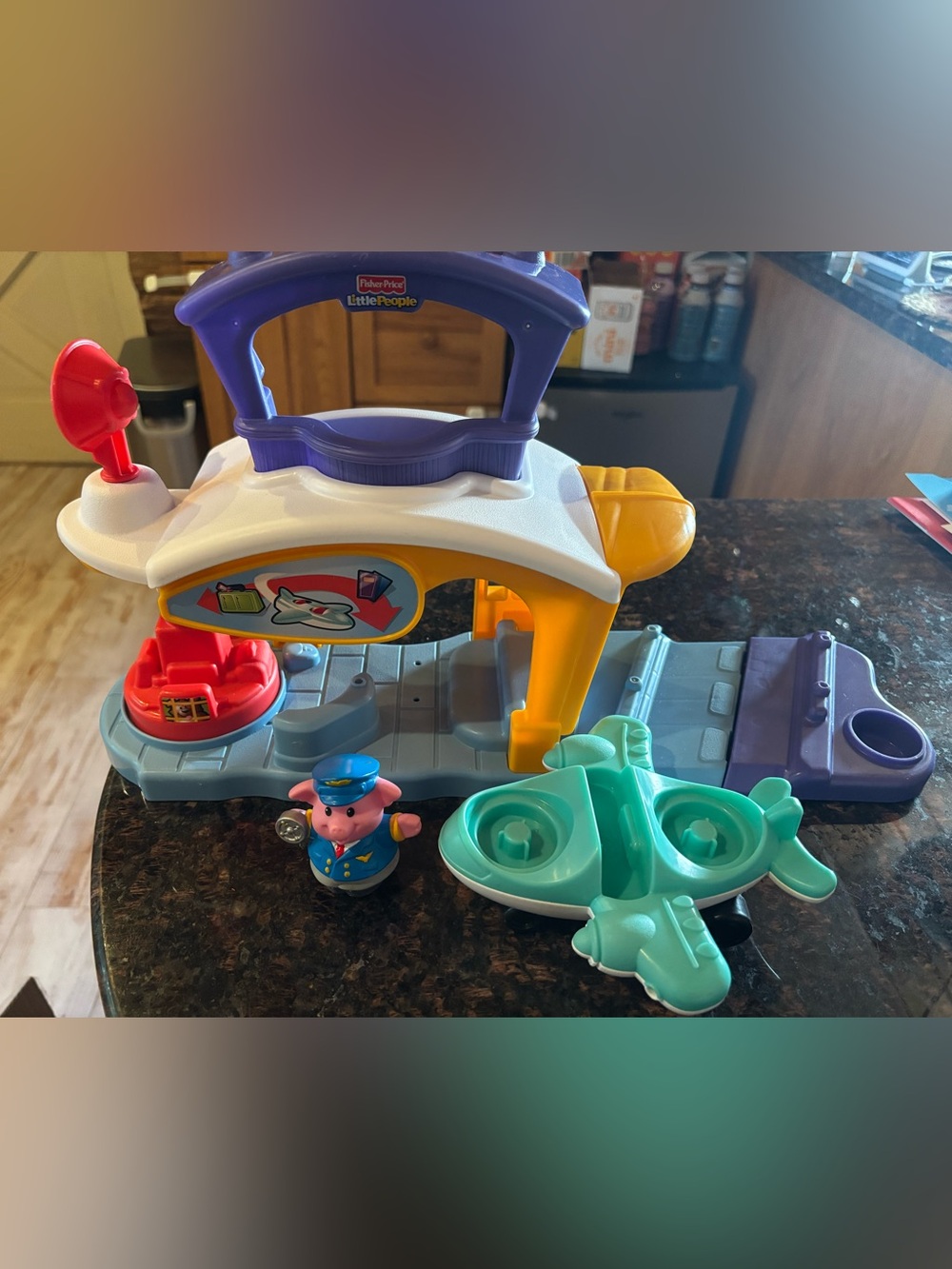 Little People Animalville Lot - Airplane, Airport & Pig